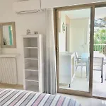 Apartmán Front De Mer, 80m2 *