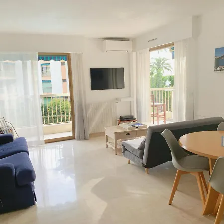 Front De Mer, 80m2 Apartment *