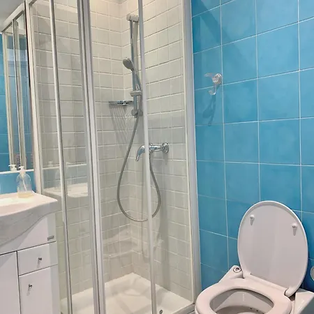 Appartement Front De Mer, 80m2 *