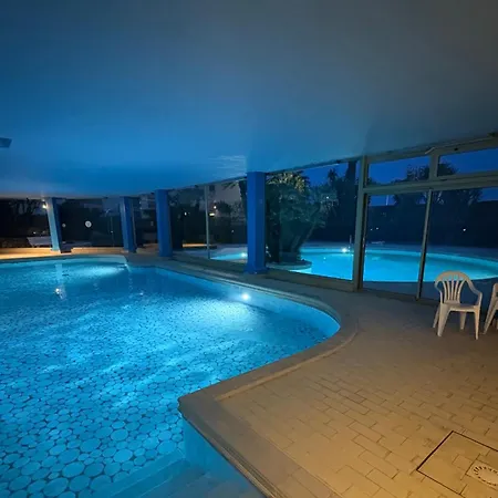 Apartment Front De Mer, 80m2 *