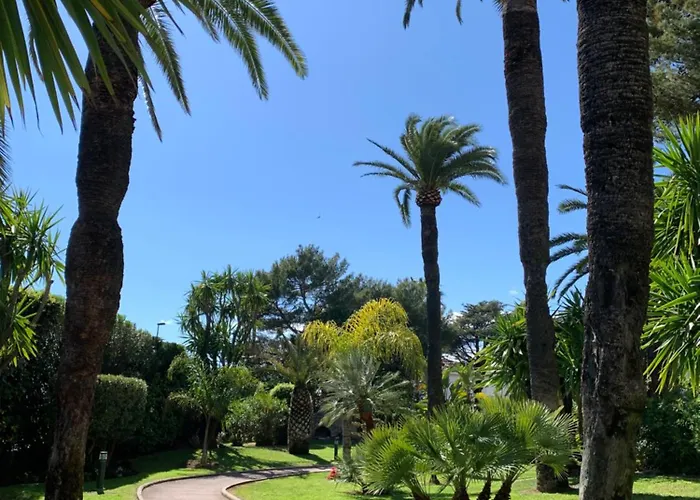 Front De Mer, 80m2 * Cannes